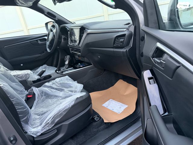 איסוזו די-מקס