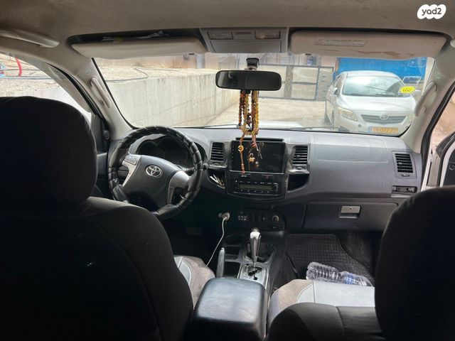 מודעת רכב טויוטה היילקס