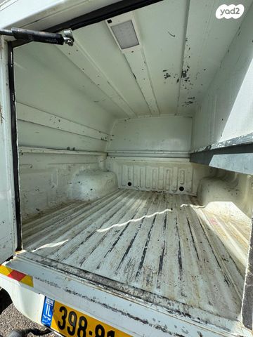 מיצובישי טרייטון / L200