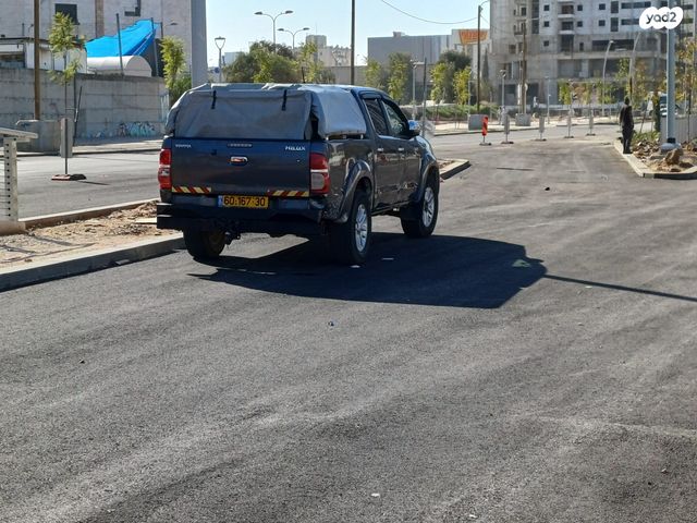 טויוטה היילקס