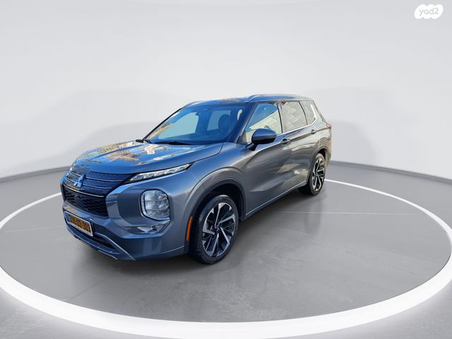 מיצובישי אאוטלנדר