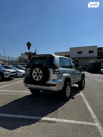 מודעת רכב טויוטה לנד קרוזר