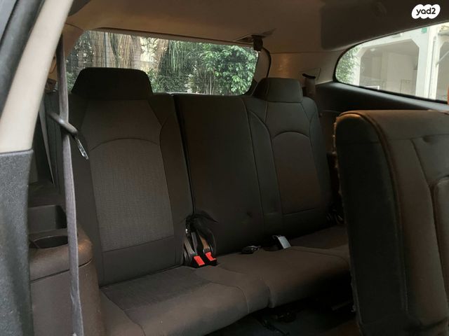 שברולט טראוורס