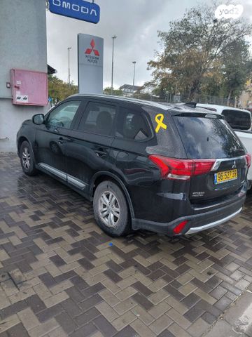 מיצובישי אאוטלנדר