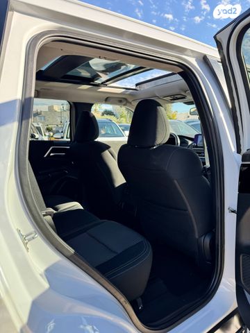 מיצובישי אאוטלנדר