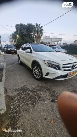 מודעת רכב מרצדס-בנץ GLA