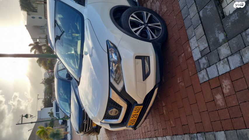 ניסאן אקס טרייל