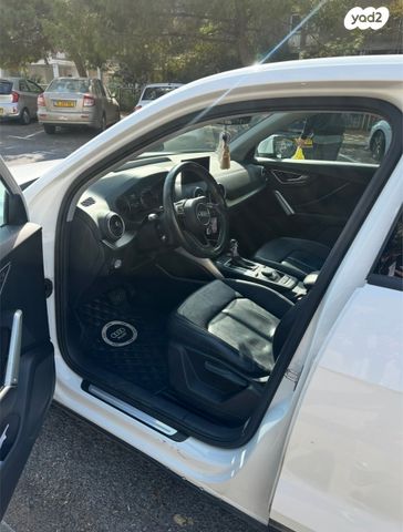 מודעת רכב אאודי Q2