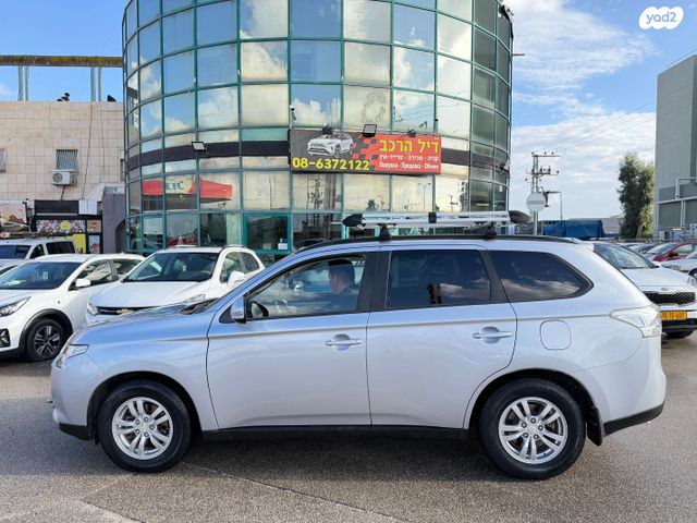 מיצובישי אאוטלנדר