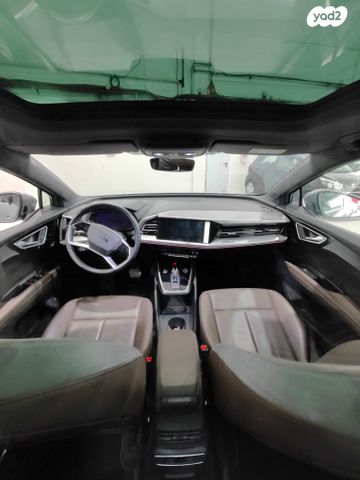 אאודי Q4 e-tron