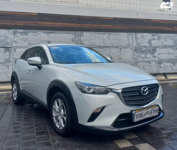 מודעת רכב מאזדה CX-3