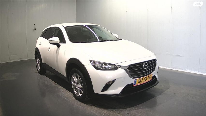 מודעת רכב מאזדה CX-3