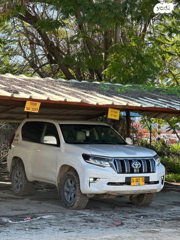 טויוטה לנד קרוזר