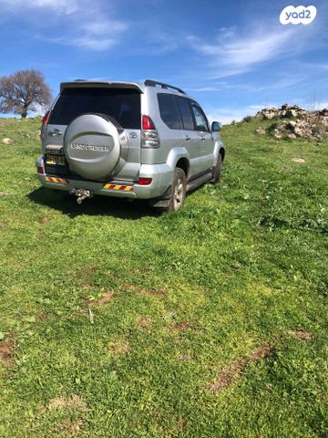 טויוטה לנד קרוזר