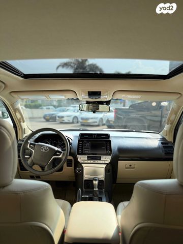 מודעת רכב טויוטה לנד קרוזר