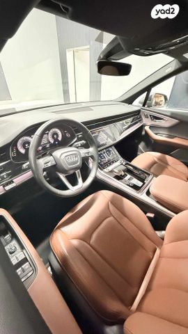 אאודי Q7