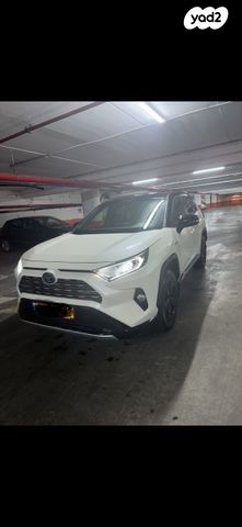 מודעת רכב טויוטה RAV4