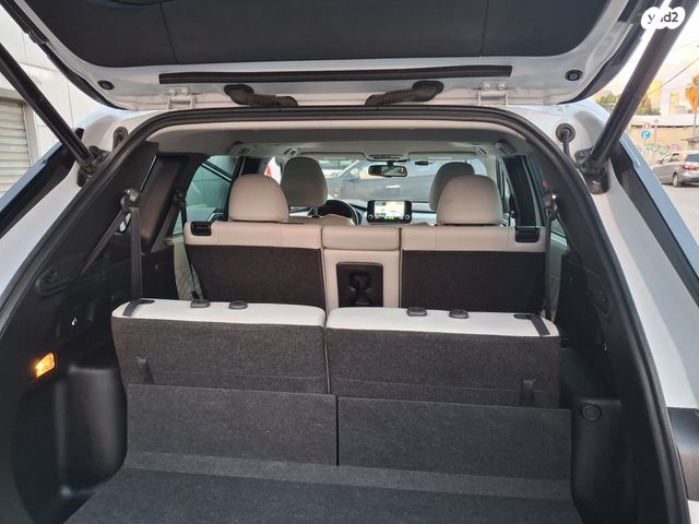 מיצובישי אאוטלנדר