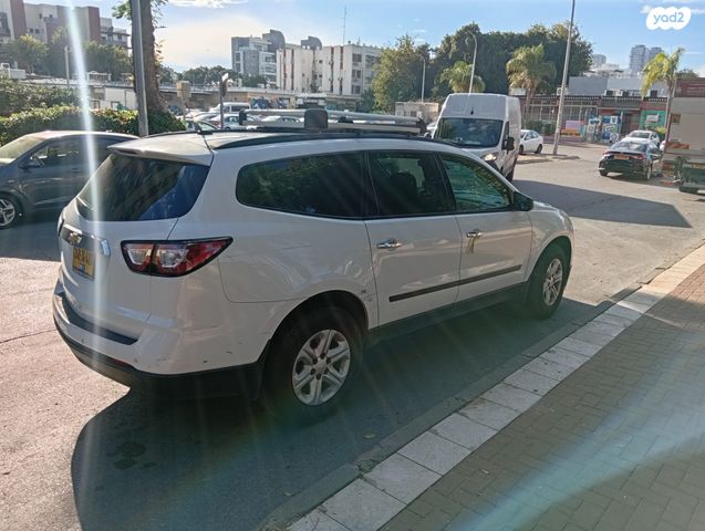 מודעת רכב שברולט טראוורס