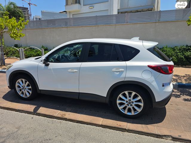 מודעת רכב מאזדה CX-5
