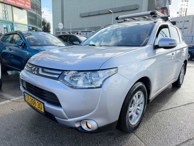 מודעת רכב מיצובישי אאוטלנדר