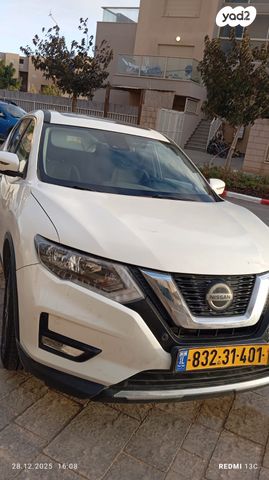 ניסאן אקס טרייל