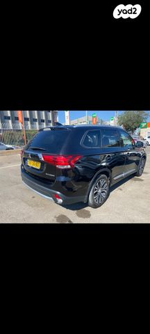 מיצובישי אאוטלנדר