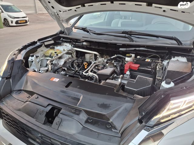 מיצובישי אאוטלנדר