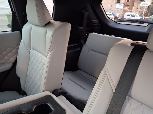 מיצובישי אאוטלנדר