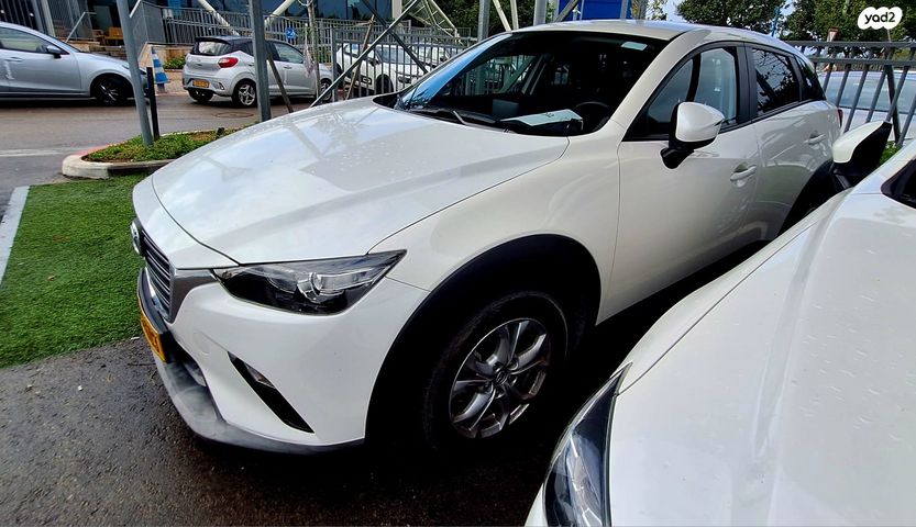 מודעת רכב מאזדה CX-3