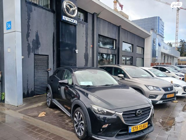 מודעת רכב מאזדה CX-3