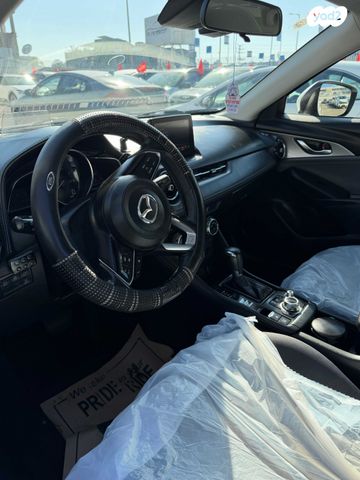 מודעת רכב מאזדה CX-3 2