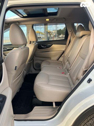 ניסאן אקס טרייל