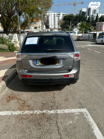 מיצובישי אאוטלנדר