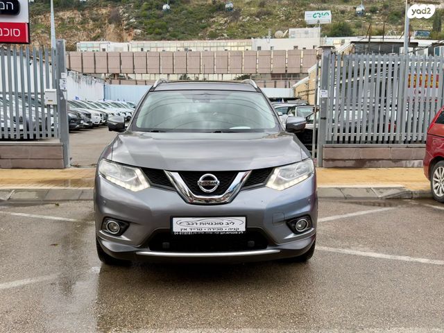 ניסאן אקס טרייל