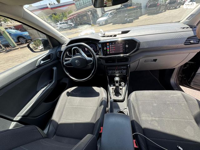 מודעת רכב פולקסווגן T-קרוס