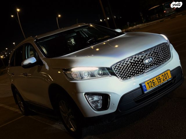 מודעת רכב קיה סורנטו