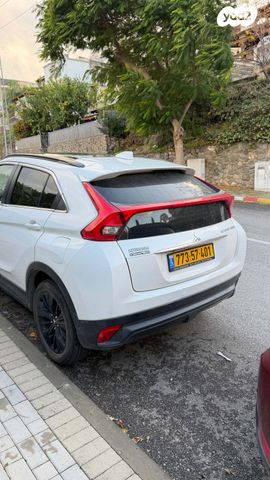 מיצובישי אקליפס קרוס