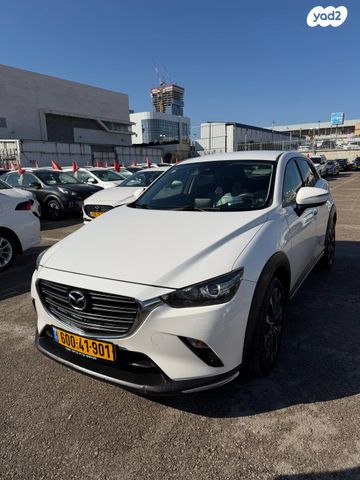 מודעת רכב מאזדה CX-3