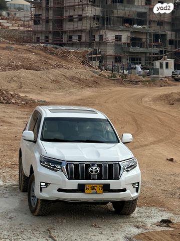 מודעת רכב טויוטה לנד קרוזר