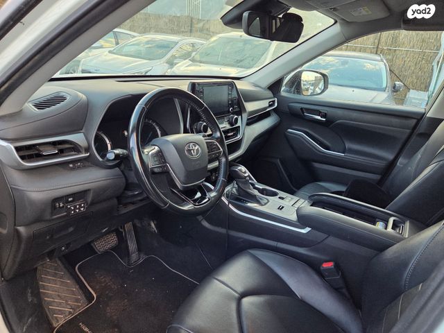 טויוטה היילנדר