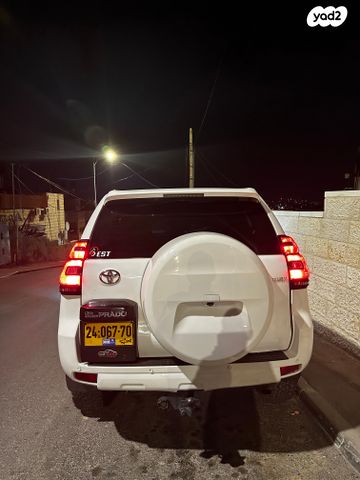 טויוטה לנד קרוזר