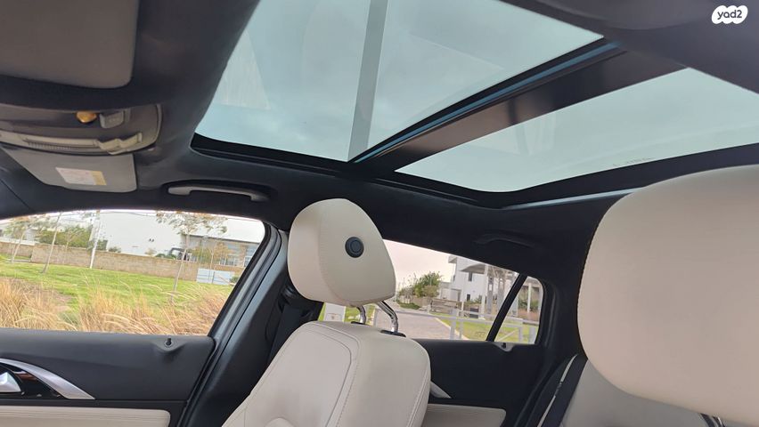 אינפיניטי QX30