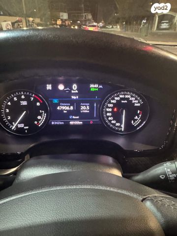 מודעת רכב קאדילק XT6