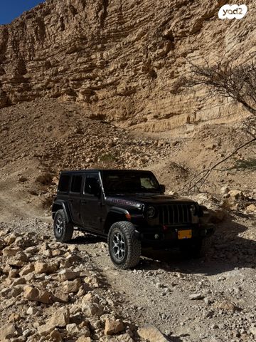 מודעת רכב ג'יפ רנגלר