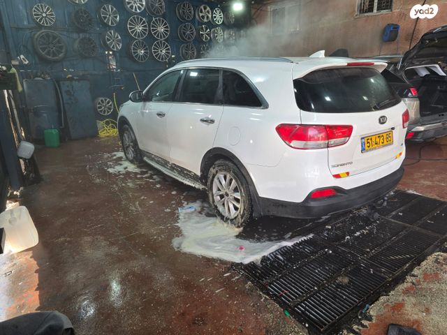 מודעת רכב קיה סורנטו