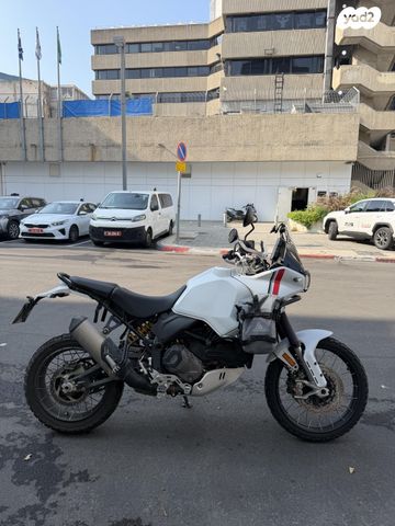 מודעת רכב דוקאטי Desert X 