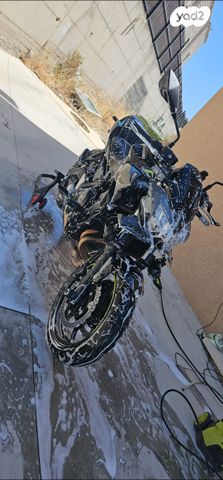 קאוואסאקי Z650