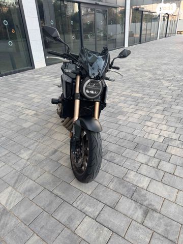 הונדה CB650R