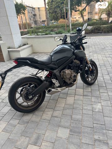 הונדה CB650R